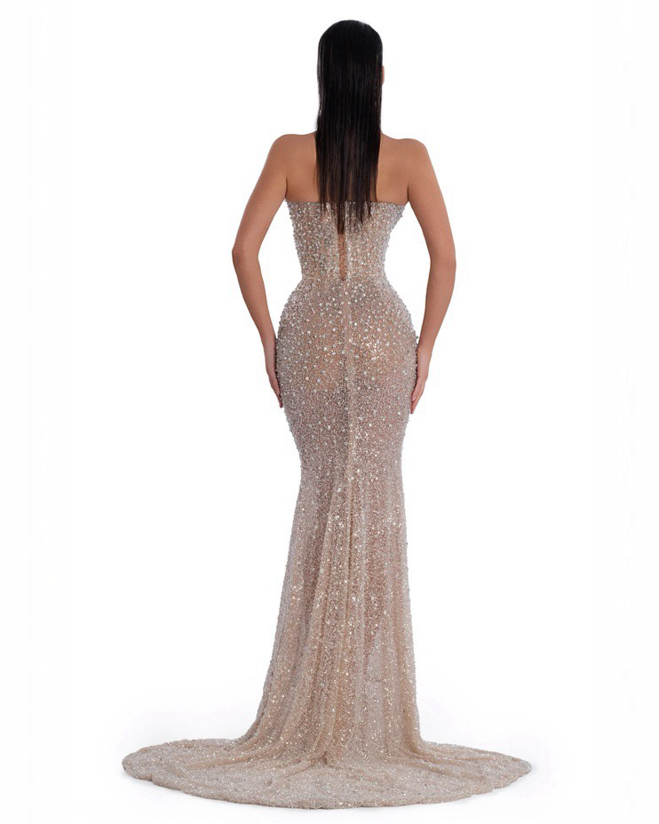 Albina Dyla Golden Mirage